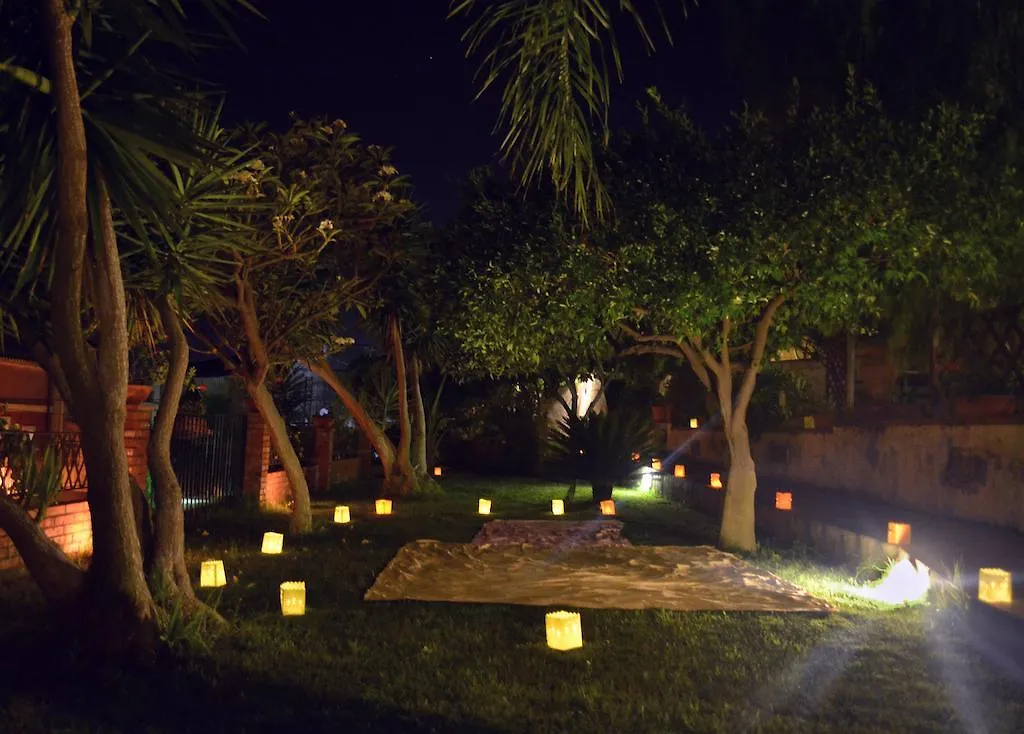 B&B Villa Vittoria Giardini Naxos 0*,